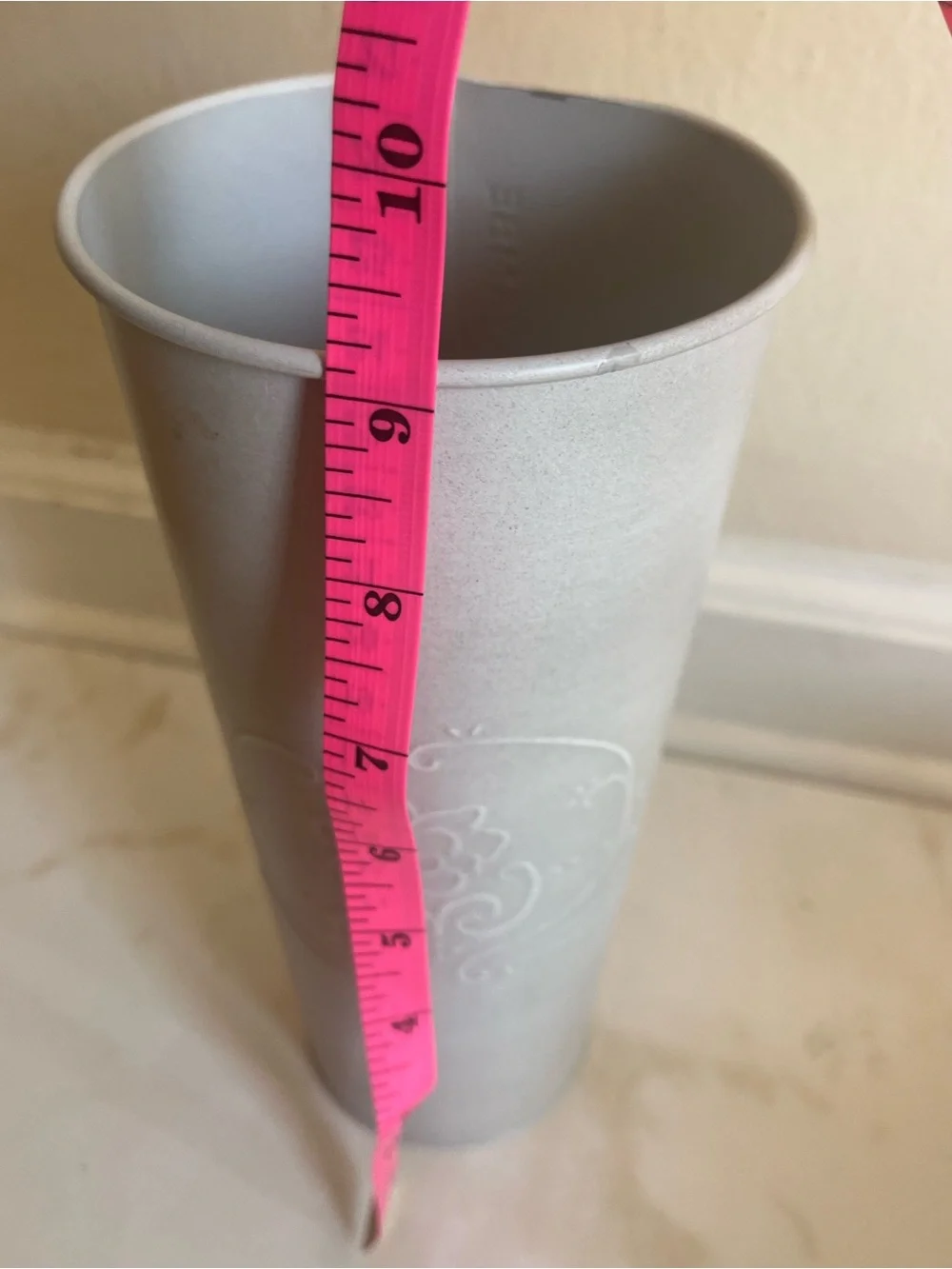 Venice Beach Cayambe Bouqs Tall Flower Vase Metal 9.25